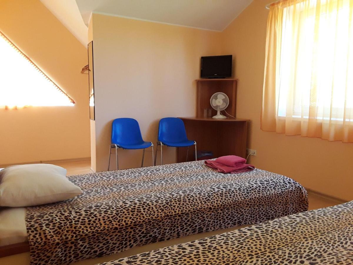 Willipu Guesthouse Alatskivi Екстериор снимка